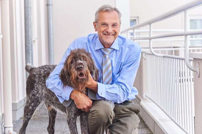 Foto: Alfred Aigner mit Hund